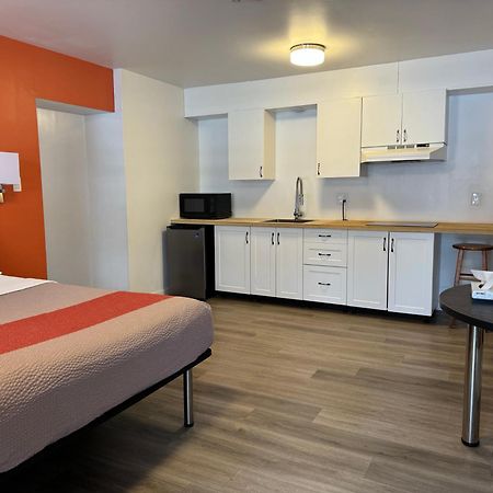 Motel 6-Moncton, Nb Exterior photo