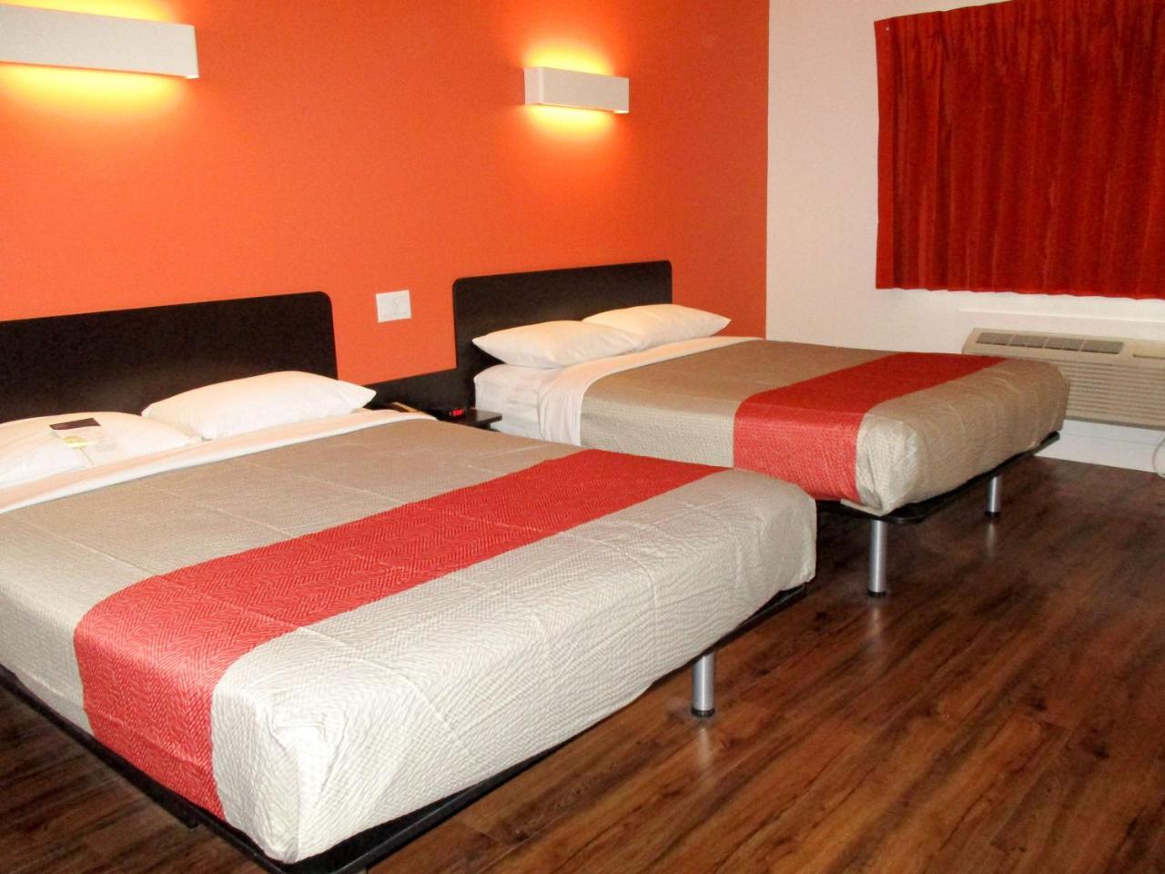 Motel 6-Moncton, Nb Exterior photo