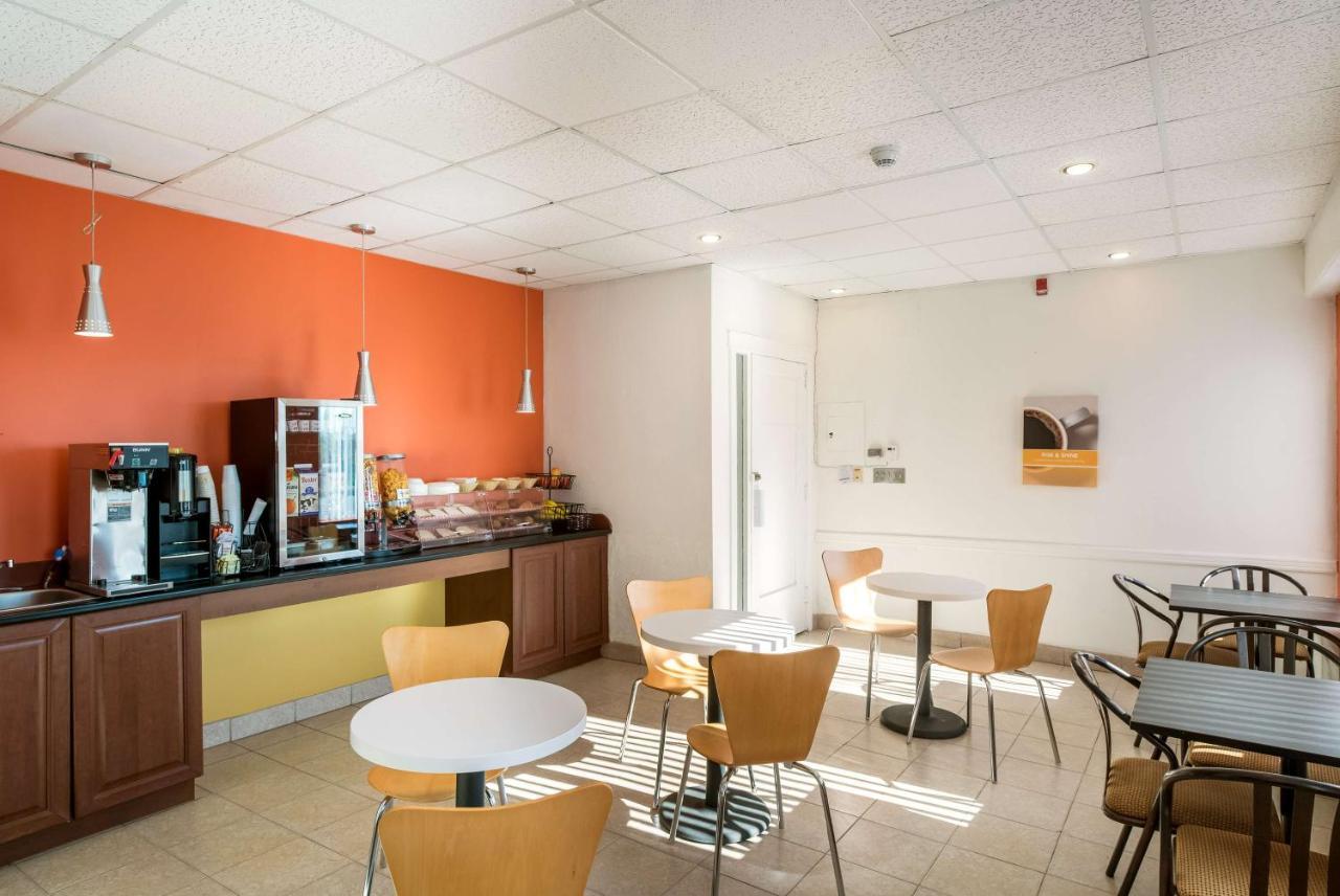 Motel 6-Moncton, Nb Exterior photo