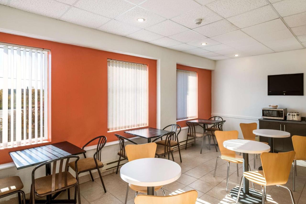 Motel 6-Moncton, Nb Exterior photo